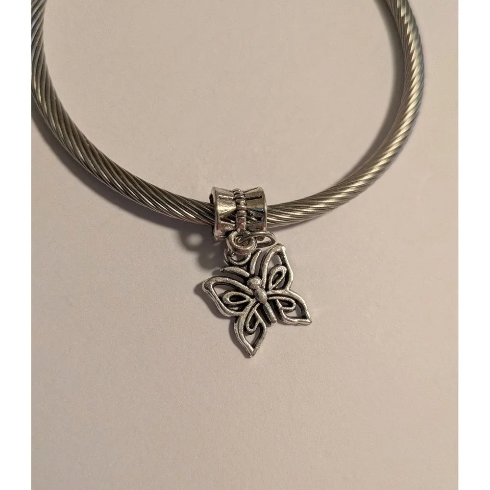 Silver‎ Butterfly Charm Twisted Cable Wire Bangle Bracelet Women Jewelry